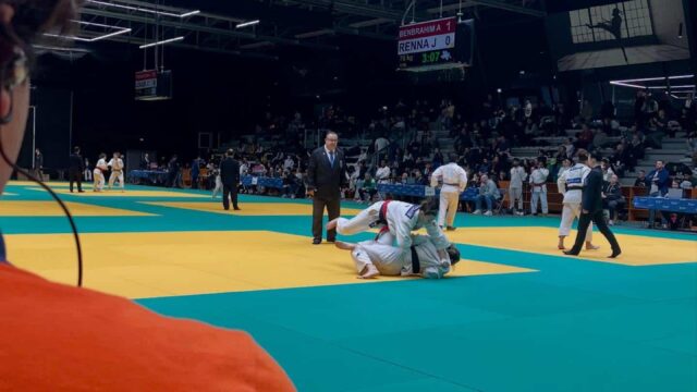 Secouriste en poste au judo à Lormont