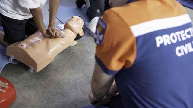 Illustration de la Protection Civile de Talence pour l’article Formation PSC1 à Talence : apprendre les gestes de premiers secours près de Bordeaux de la rubrique Actualité